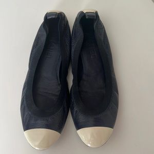 CHANEL Navy and White Patent Leather Ballerinas